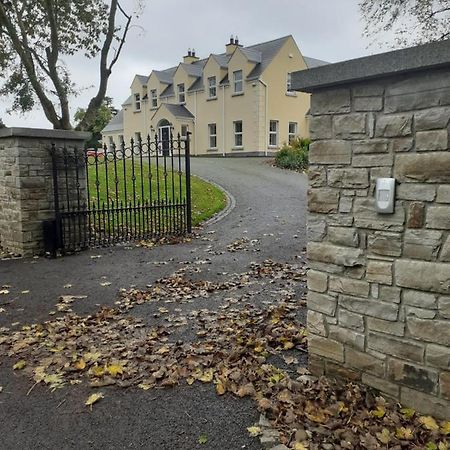 Private Room In Superb House Bed 1 Nobber Exterior photo